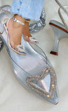 Tacón Stiletto con correa