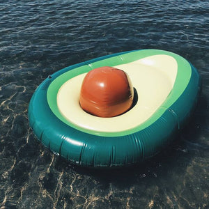 Flotador en forma de aguacate
